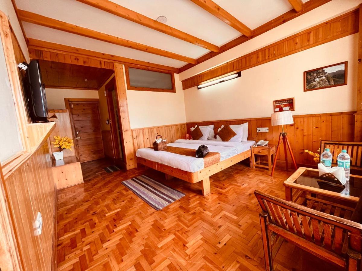 Valley Of Gods - Scenic River & Mountain View Hotel In Manali Manāli Exterior foto